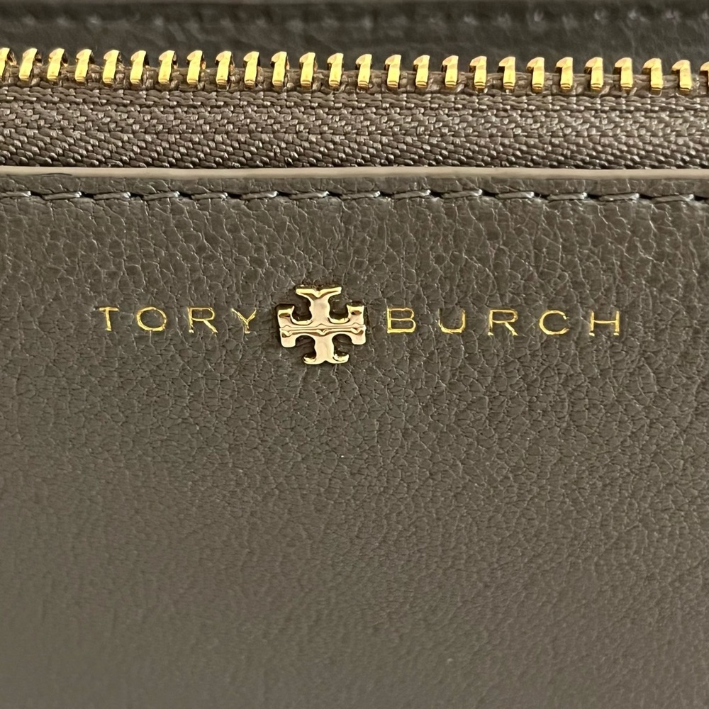 Tory Burch wallet. NWT - Picture 2 of 7